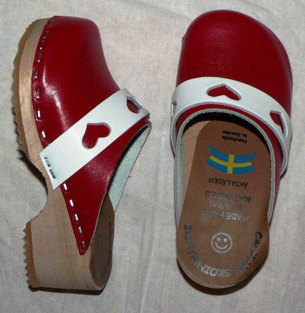 Original Red with Hearts Swedish Wooden Clogs – Handmade in Sweden | Genuine Leather & Alder Wood