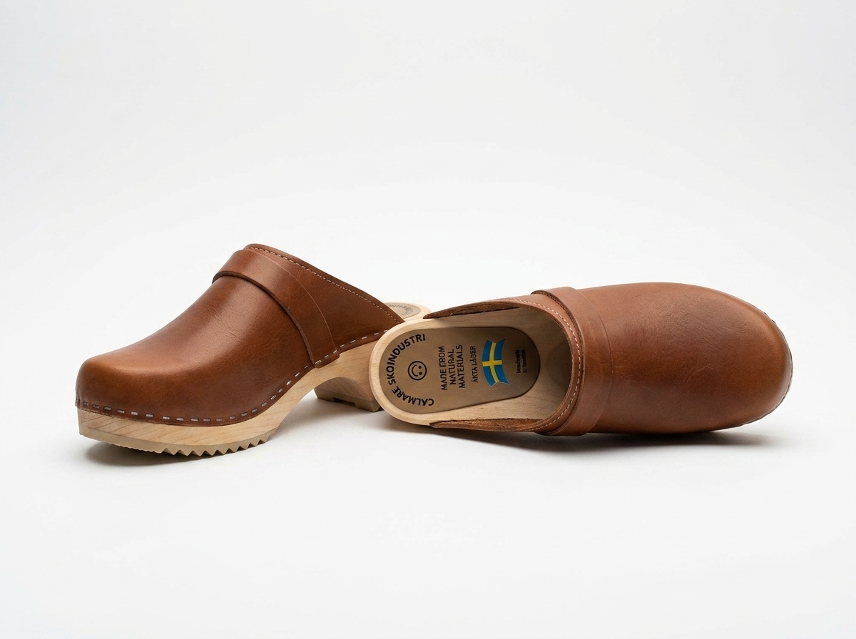 Calmare Original Natur Swedish Wooden Clogs – Handmade in Sweden | Genuine Natural Leather & Alder Wood