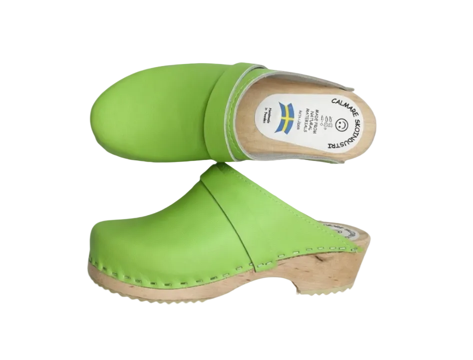 Original Green Swedish Wooden Clogs – Handmade in Sweden | Genuine Green Leather & Alder Wood