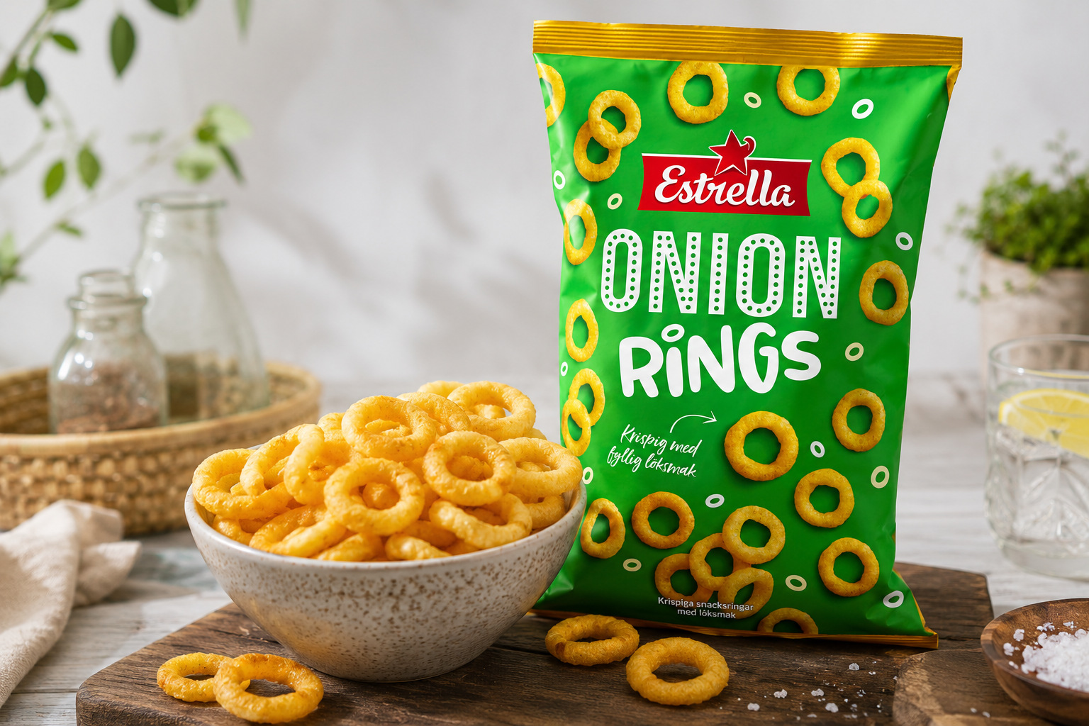 Estrella Onion Rings 5 × 200g (5 × 7.05 oz) – Authentic Swedish Crispy Onion-Flavored Corn Snacks
