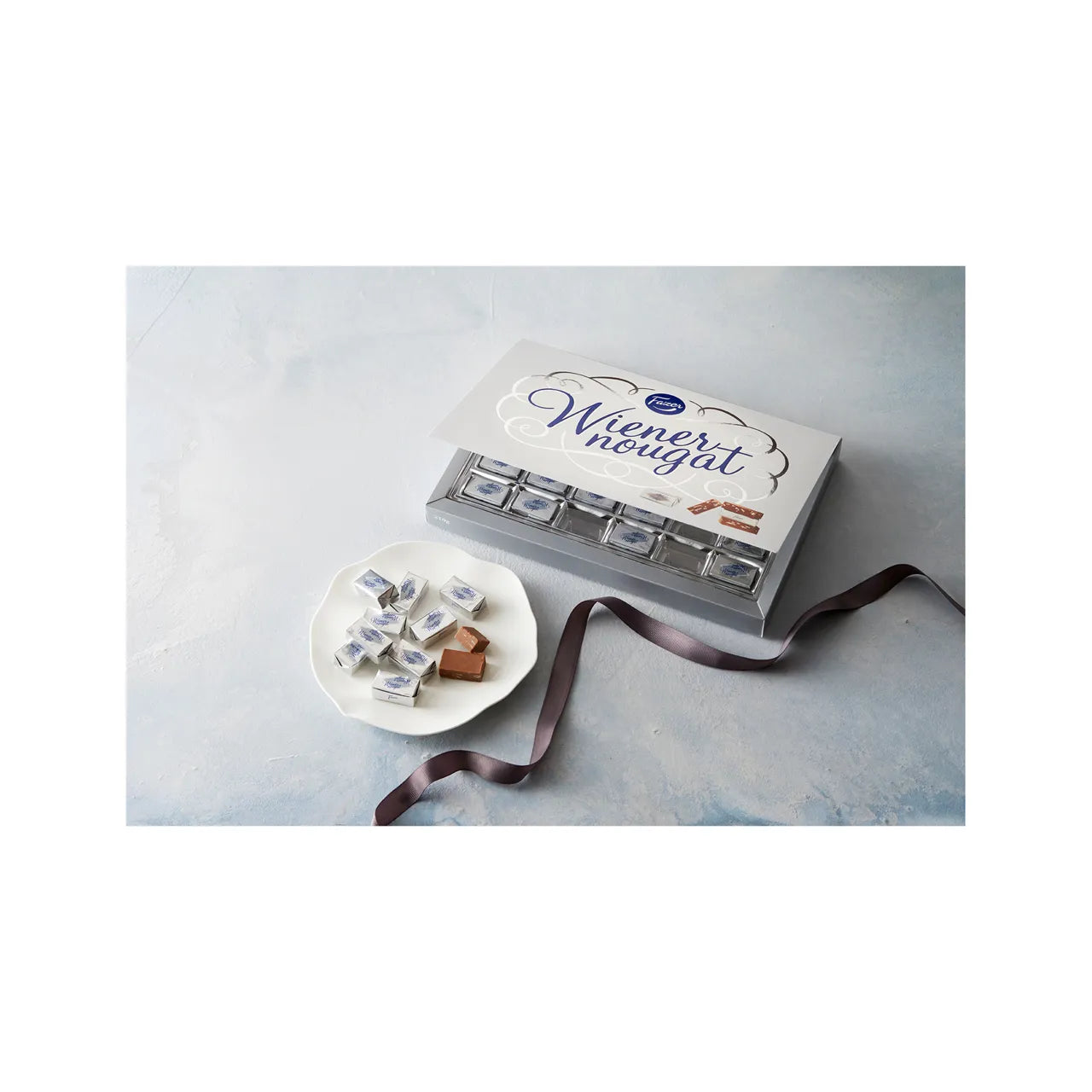 Wienernougat Nougat Praliner 210g (7.41 oz) – Authentic Swedish Chocolate Nougat Pralines